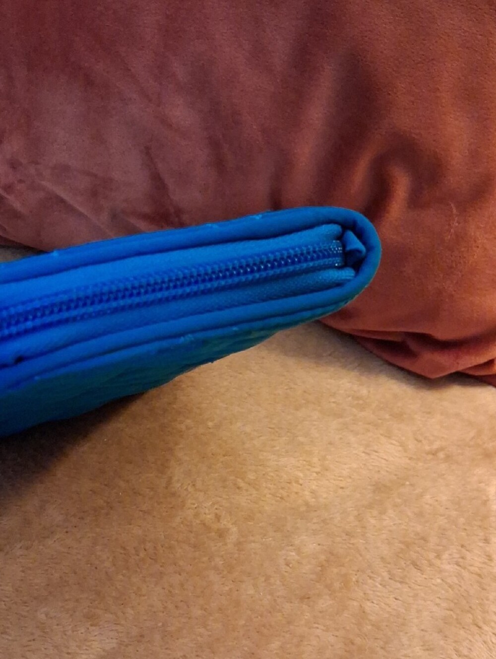 Vera Bradley Quilted Zip Wallet - Bright Blue - Picture 4 of 4